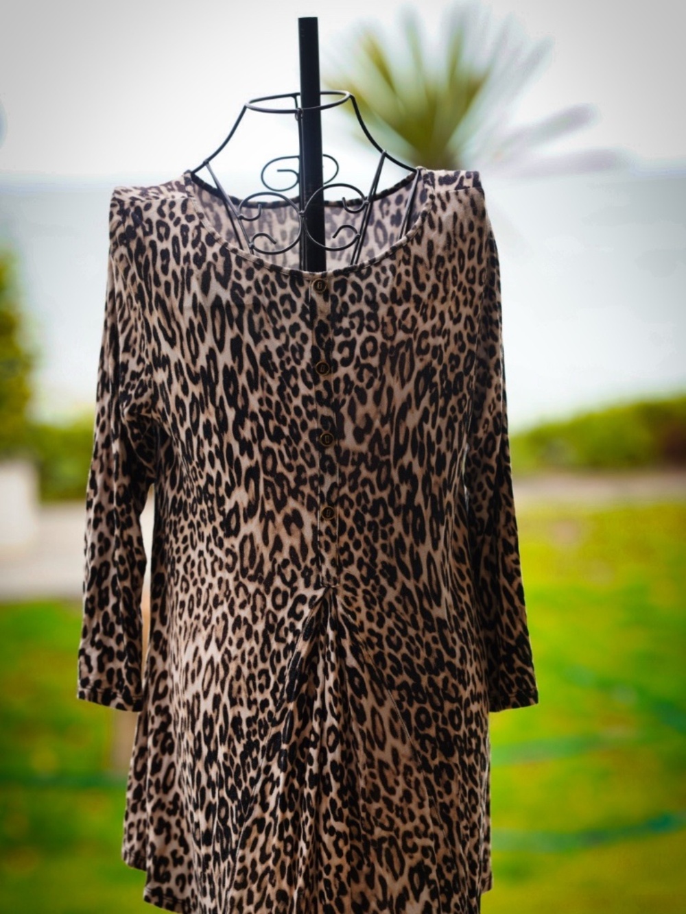 Cable & Gauge Leopard Print Button-Front Tunic - Size Medium